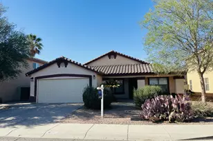 578 W Racine Loop, Casa Grande, AZ 85122 - Photo 1