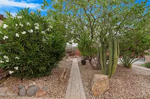 42266 W Sparks Dr, Maricopa, AZ 85138 - Photo 40