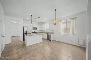 18488 W Tina Ln, Surprise, AZ 85387 - Photo 8