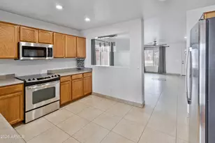4130 W Cactus Wren Dr, Phoenix, AZ 85051 - Photo 4