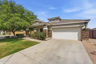 2634 E Del Rio St, Gilbert, AZ 85295 - Photo 2