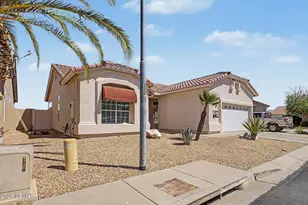 11655 W Hedgehog Ct, Surprise, AZ 85378 - Photo 4