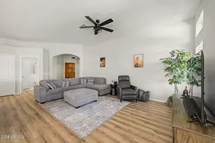 11655 W Hedgehog Ct, Surprise, AZ 85378 - Photo 8