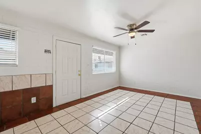 4329 N Longview Avenue #2, Phoenix, AZ 85014 - Photo 12