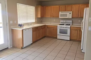 229 S 125th Ave, Avondale, AZ 85323 - Photo 2