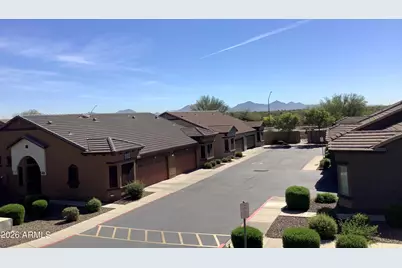 2725 E Mine Creek Road #2192, Phoenix, AZ 85024 - Photo 8