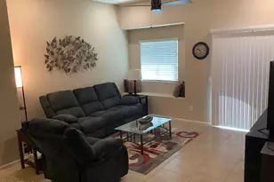 2725 E Mine Creek Rd, Phoenix, AZ 85024 - Photo 14