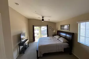 2725 E Mine Creek Rd, Phoenix, AZ 85024 - Photo 18