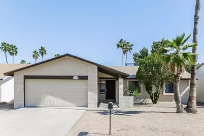 10308 W Calle Del Oro, Phoenix, AZ 85037 - Photo 2