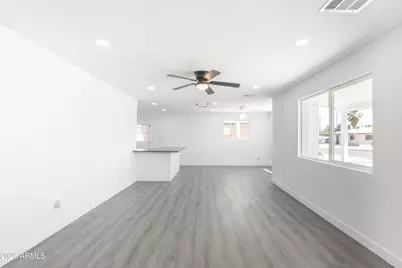 2928 W Puget Avenue, Phoenix, AZ 85051 - Photo 4