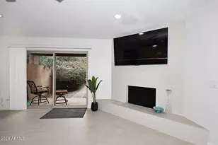 8242 E Via De La Escuela Ln, Scottsdale, AZ 85258 - Photo 6