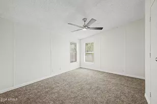 8427 W Glendale Ave, Glendale, AZ 85305 - Photo 6