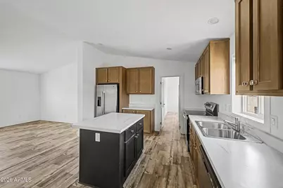 7106 N 68th Drive, Glendale, AZ 85303 - Photo 12