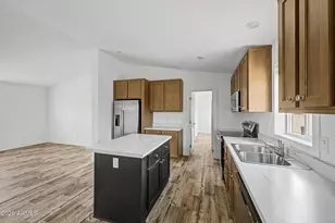 7106 N 68th Dr, Glendale, AZ 85303 - Photo 12