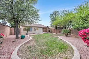 16210 W Caribbean Ln, Surprise, AZ 85379 - Photo 24