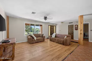 1725 N Lindsay Rd, Mesa, AZ 85213 - Photo 20