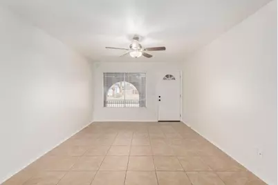 7027 W Palo Verde Avenue, Peoria, AZ 85345 - Photo 2