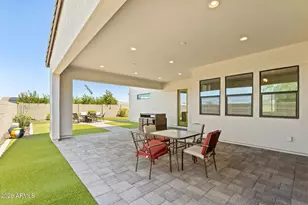 1110 E Monte Wy, Phoenix, AZ 85042 - Photo 16