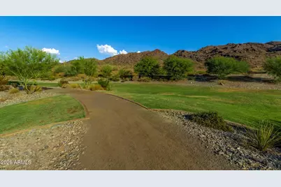 1110 E Monte Way, Phoenix, AZ 85042 - Photo 48