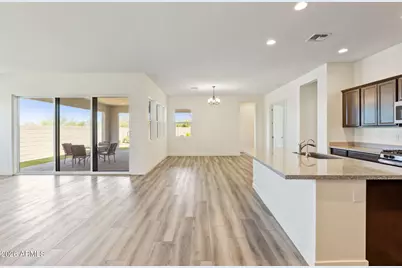 1110 E Monte Way, Phoenix, AZ 85042 - Photo 10