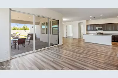 1110 E Monte Way, Phoenix, AZ 85042 - Photo 8