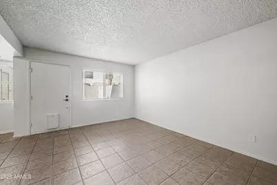 5838 N 48th Avenue, Glendale, AZ 85301 - Photo 4