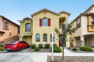 1627 N 77th Dr, Phoenix, AZ 85035 - Photo 2