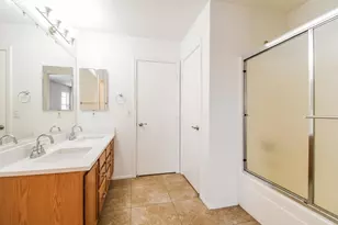 8918 E Oro Cir, Mesa, AZ 85212 - Photo 12