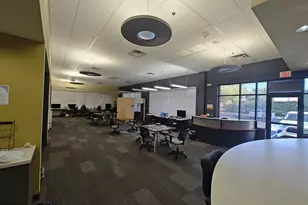 1602 S Priest Dr, Tempe, AZ 85281 - Photo 6