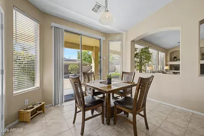 13643 W Montebello Avenue, Litchfield Park, AZ 85340 - Photo 12