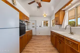 1524 W Ocotillo Rd, Phoenix, AZ 85015 - Photo 30