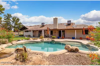 2038 S Ash Circle, Mesa, AZ 85202 - Photo 4