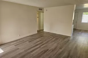 6043 N 23rd Ave, Phoenix, AZ 85015 - Photo 2