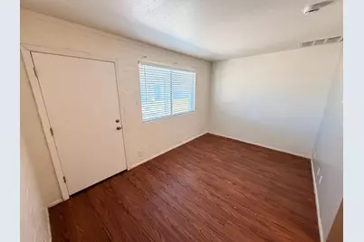 6802 W Glendale Avenue #14, Glendale, AZ 85303 - Photo 4