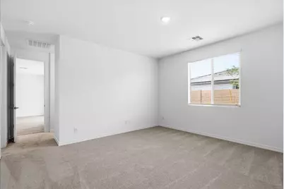 25520 N 75th Lane, Peoria, AZ 85383 - Photo 10