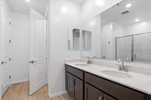 25520 N 75th Ln, Peoria, AZ 85383 - Photo 4