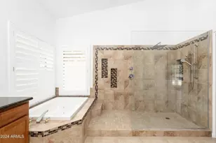 3350 S Oleander Dr, Chandler, AZ 85248 - Photo 10