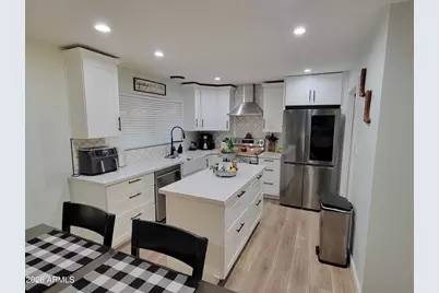 3607 N 90th Avenue, Phoenix, AZ 85037 - Photo 14