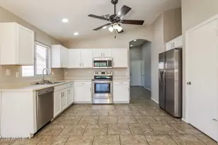 3518 N 106th Dr, Avondale, AZ 85392 - Photo 24