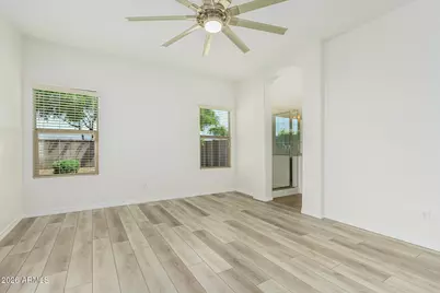 476 W Honey Locust Avenue, San Tan Valley, AZ 85140 - Photo 20