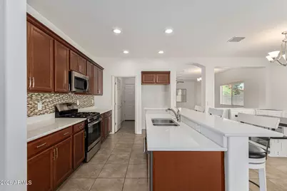 476 W Honey Locust Avenue, San Tan Valley, AZ 85140 - Photo 10