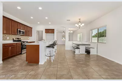 476 W Honey Locust Avenue, San Tan Valley, AZ 85140 - Photo 12