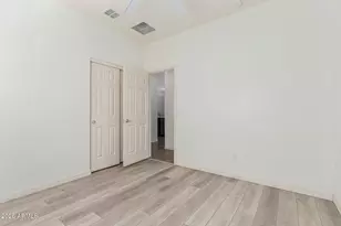 476 W Honey Locust Ave, San Tan Valley, AZ 85140 - Photo 24