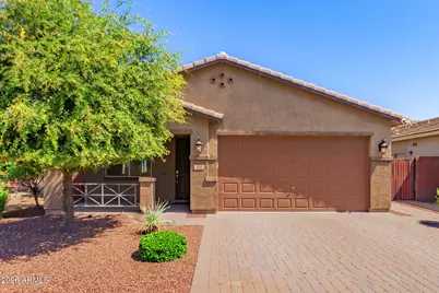 476 W Honey Locust Avenue, San Tan Valley, AZ 85140 - Photo 2
