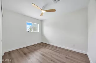 4246 N 10th Pl, Phoenix, AZ 85014 - Photo 18