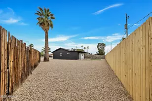 4246 N 10th Pl, Phoenix, AZ 85014 - Photo 22