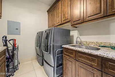 6525 N Lost Dutchman Drive, Paradise Valley, AZ 85253 - Photo 54