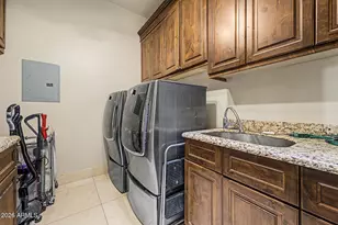 6525 N Lost Dutchman Dr, Paradise Valley, AZ 85253 - Photo 54
