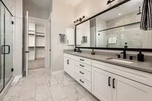 6615 E Libby St, Phoenix, AZ 85054 - Photo 32