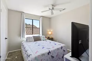 3326 E Hononegh Dr, Phoenix, AZ 85050 - Photo 22